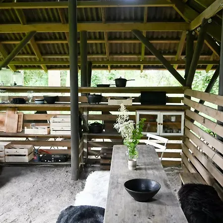 Vøjre Teltet - Littlest Camp Feriehus Tranekær